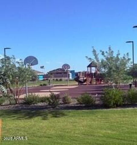 18950 W STELLA Avenue, Waddell, AZ 85355