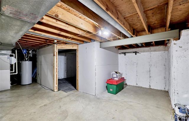 1211 Big Bend Road, Ballwin, MO 63021