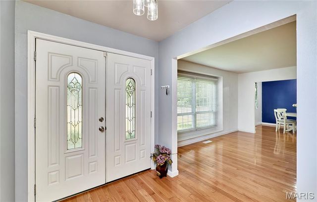 1211 Big Bend Road, Ballwin, MO 63021