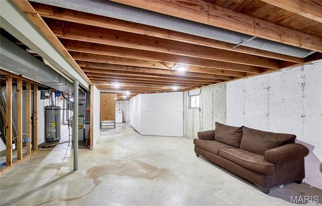 1211 Big Bend Road, Ballwin, MO 63021