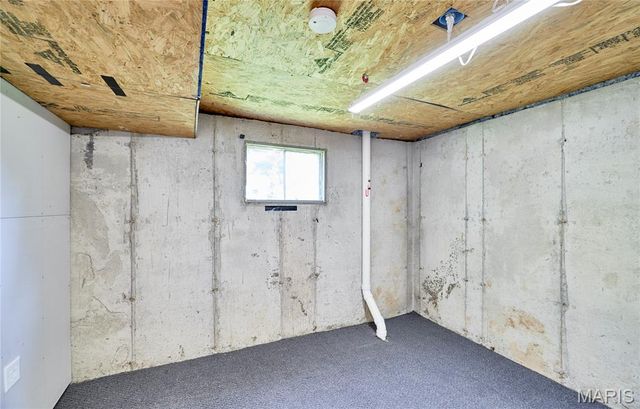 1211 Big Bend Road, Ballwin, MO 63021