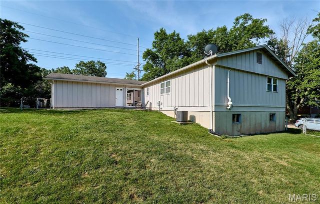1211 Big Bend Road, Ballwin, MO 63021