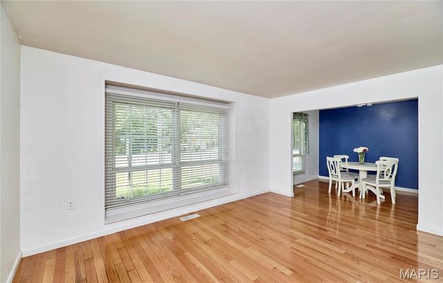 1211 Big Bend Road, Ballwin, MO 63021