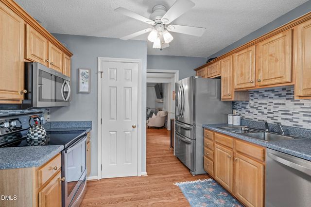 6539 English Oaks Drive, Raleigh, NC 27615