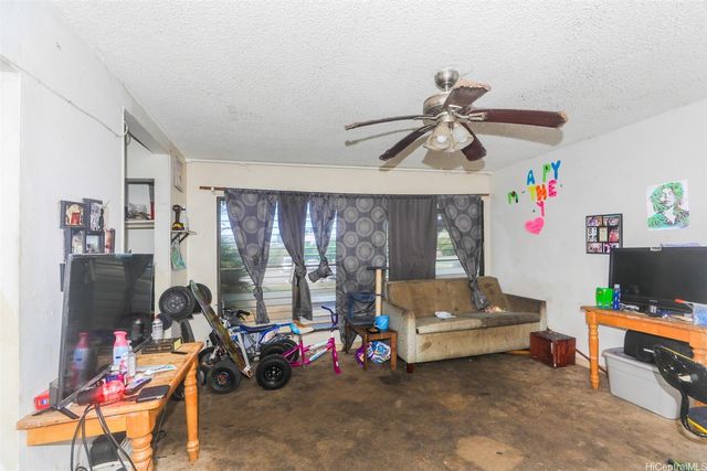 87-122 Helelua Street C103, Waianae, HI 96792