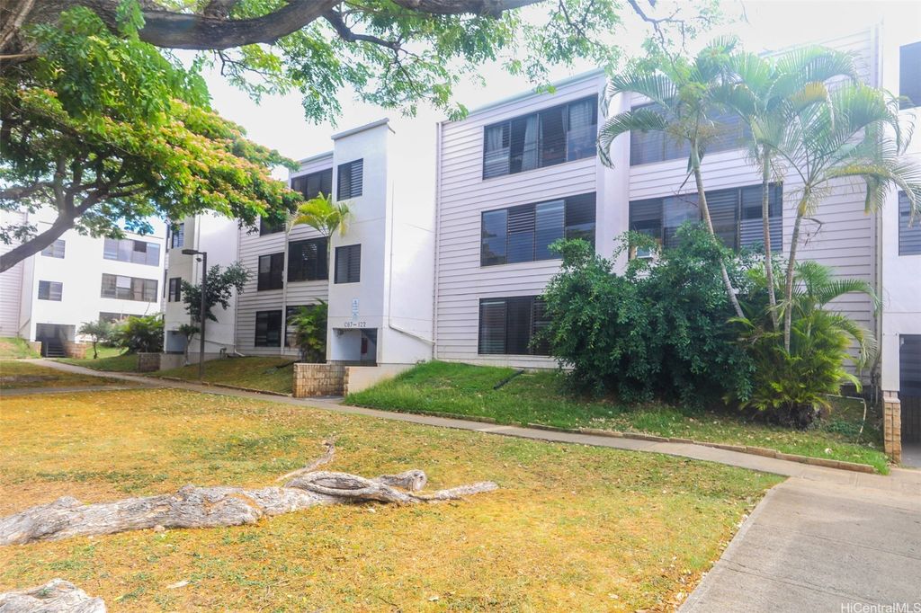 87-122 Helelua Street C103, Waianae, HI 96792