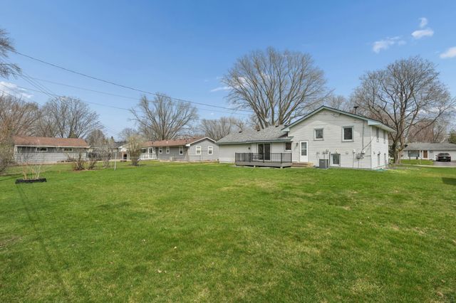 20597 Iceland Avenue, Lakeville, MN 55044