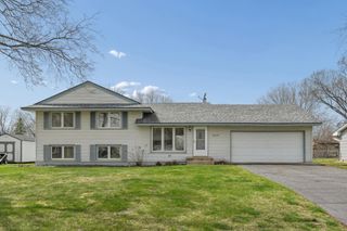 20597 Iceland Avenue, Lakeville, MN 55044