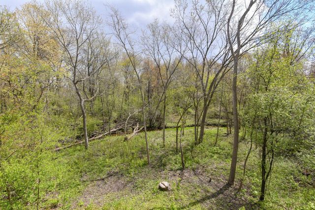 769 W Puetz ROAD, Oak Creek, WI 53154