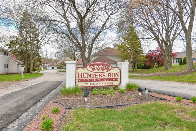 769 W Puetz ROAD, Oak Creek, WI 53154