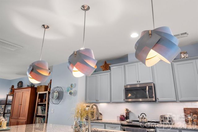 1212 Madison Towns Lane, Charlotte, NC 28209