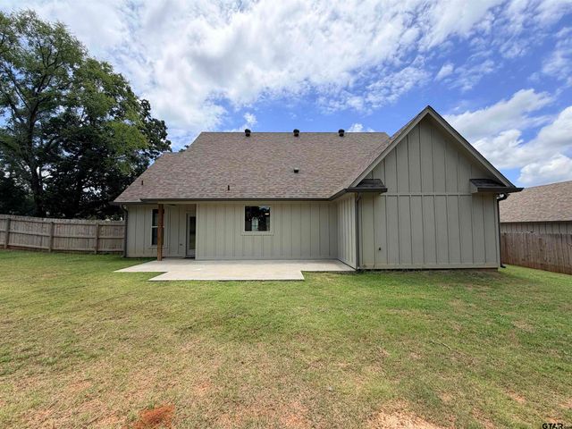 19380 Cedarpark Place, Lindale, TX 75771