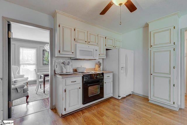 109 Smithwood Court, Simpsonville, SC 29681