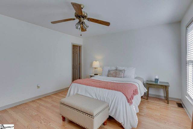 109 Smithwood Court, Simpsonville, SC 29681