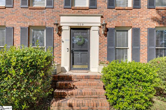 109 Smithwood Court, Simpsonville, SC 29681