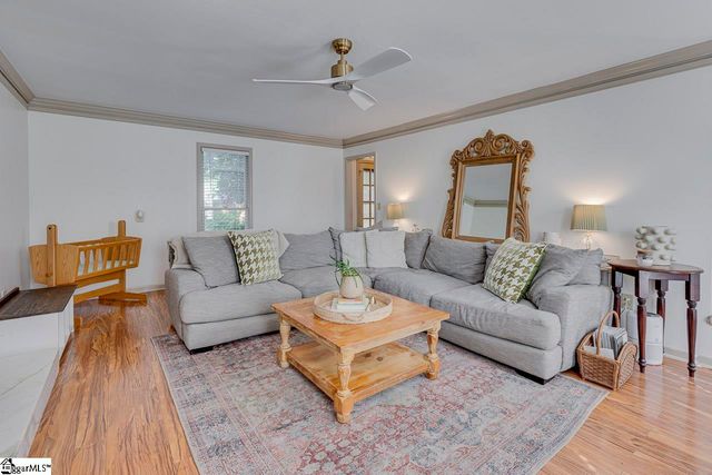 109 Smithwood Court, Simpsonville, SC 29681