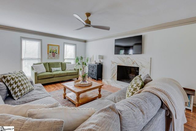 109 Smithwood Court, Simpsonville, SC 29681