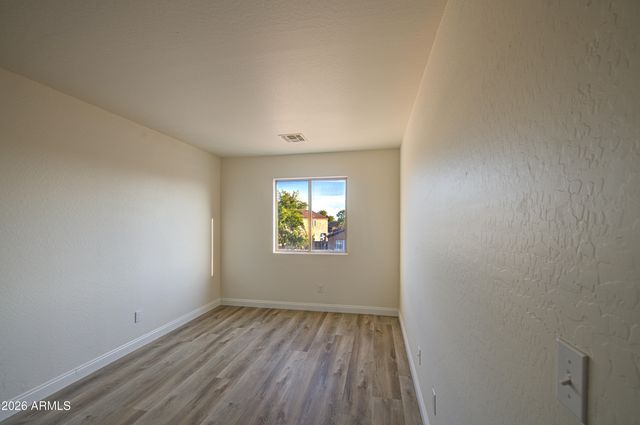 11217 W BRITTLEWOOD Drive, Phoenix, AZ 85037