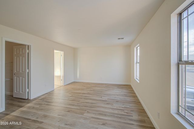 11217 W BRITTLEWOOD Drive, Phoenix, AZ 85037