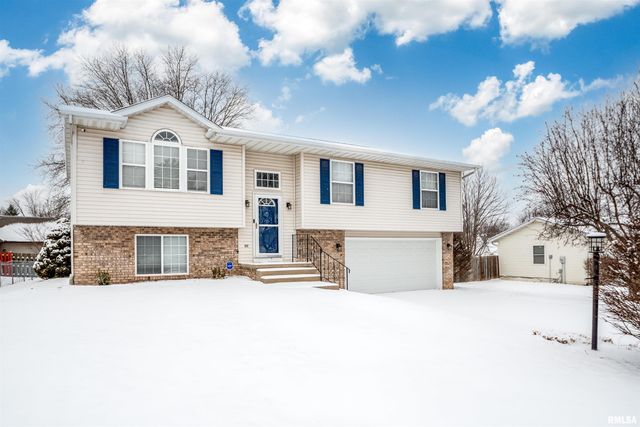 124 FREEDOM Trail, East Peoria, IL 61611