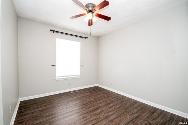 124 FREEDOM Trail, East Peoria, IL 61611