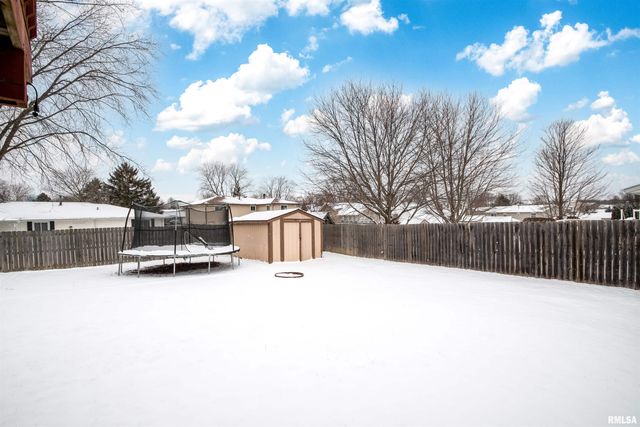 124 FREEDOM Trail, East Peoria, IL 61611