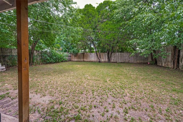 4504 Geddes Avenue, Fort Worth, TX 76107