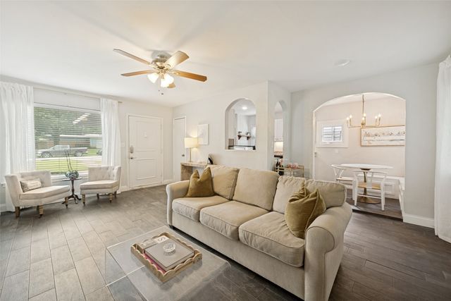 4504 Geddes Avenue, Fort Worth, TX 76107