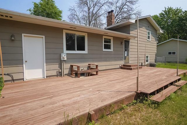 3114 Kilbourne Avenue, Eau Claire, WI 54703