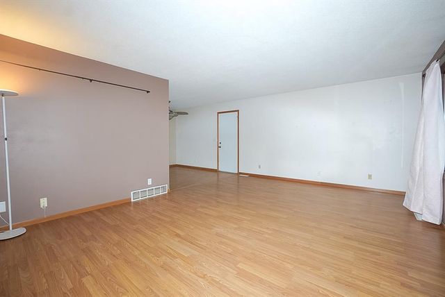 3114 Kilbourne Avenue, Eau Claire, WI 54703