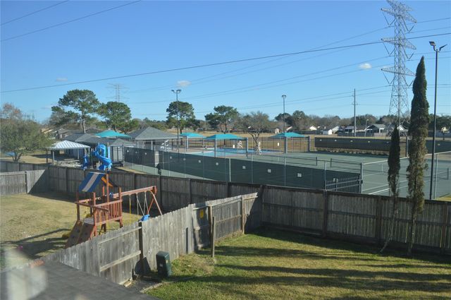 3475 Cedar Prairie Drive, League City, TX 77573