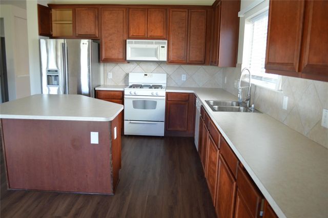 3475 Cedar Prairie Drive, League City, TX 77573