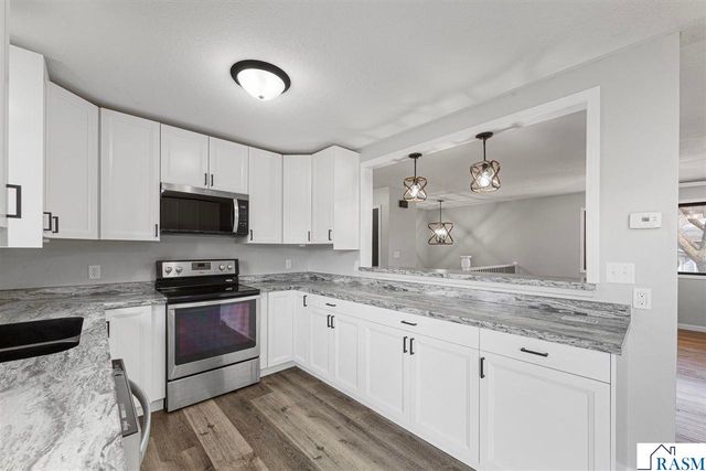 219 James Avenue, Mankato, MN 56001