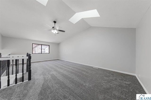 219 James Avenue, Mankato, MN 56001