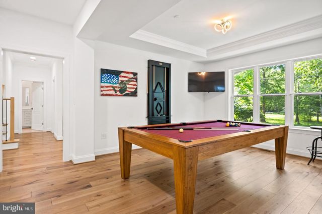 1227 CROSS RD, Annapolis, MD 21403