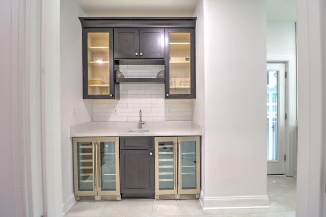 1227 CROSS RD, Annapolis, MD 21403