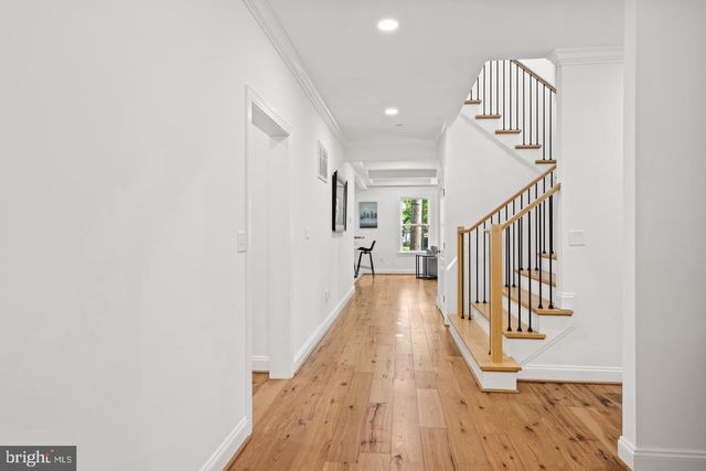 1227 CROSS RD, Annapolis, MD 21403