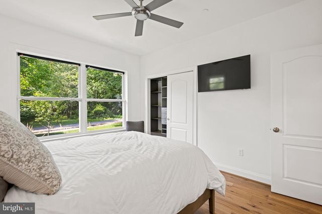 1227 CROSS RD, Annapolis, MD 21403