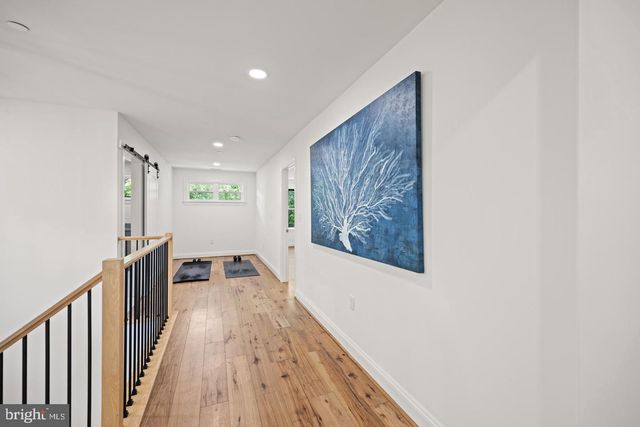1227 CROSS RD, Annapolis, MD 21403