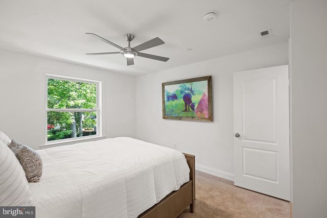 1227 CROSS RD, Annapolis, MD 21403