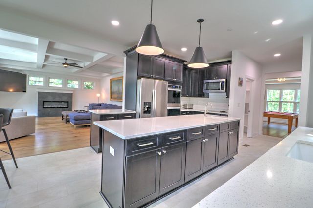 1227 CROSS RD, Annapolis, MD 21403