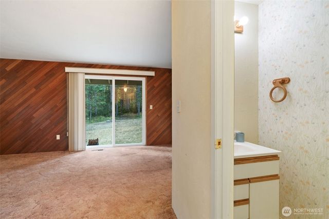 9565 Emerald Drive SE, Port Orchard, WA 98367