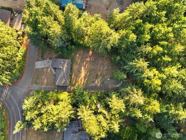 9565 Emerald Drive SE, Port Orchard, WA 98367