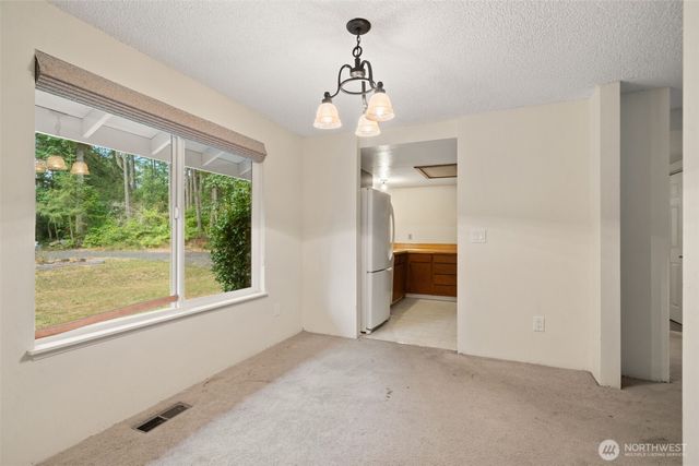 9565 Emerald Drive SE, Port Orchard, WA 98367