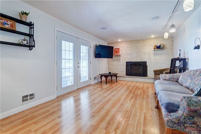 110 True Hickory Drive, Greece, NY 14615