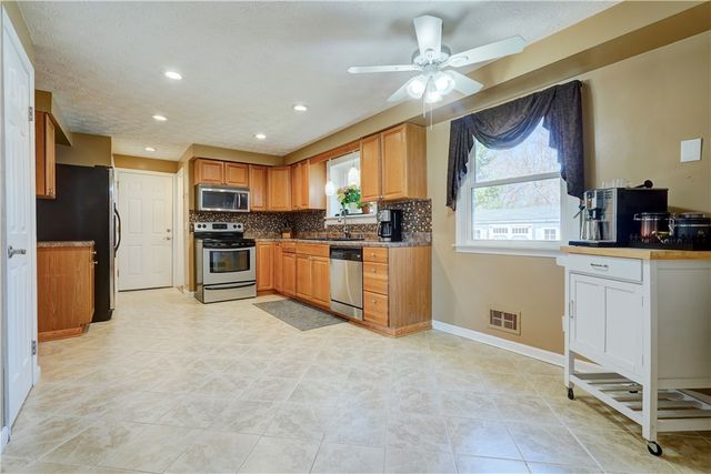 110 True Hickory Drive, Greece, NY 14615