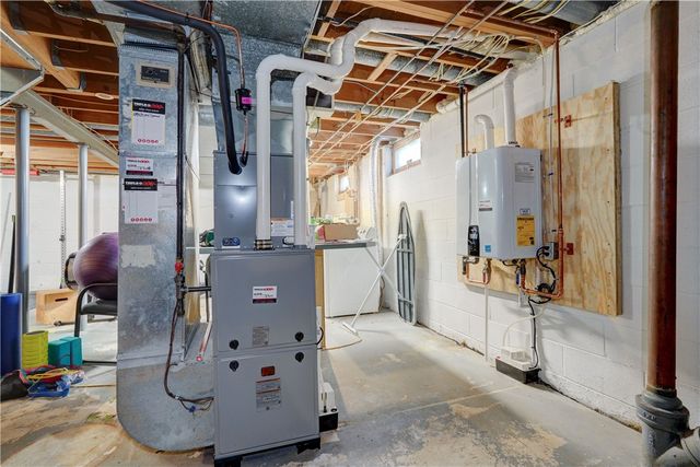 110 True Hickory Drive, Greece, NY 14615