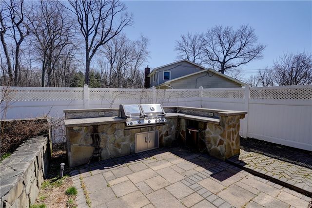 110 True Hickory Drive, Greece, NY 14615