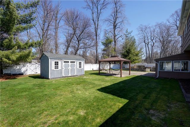 110 True Hickory Drive, Greece, NY 14615