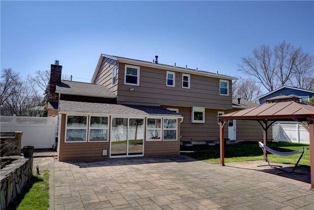 110 True Hickory Drive, Greece, NY 14615